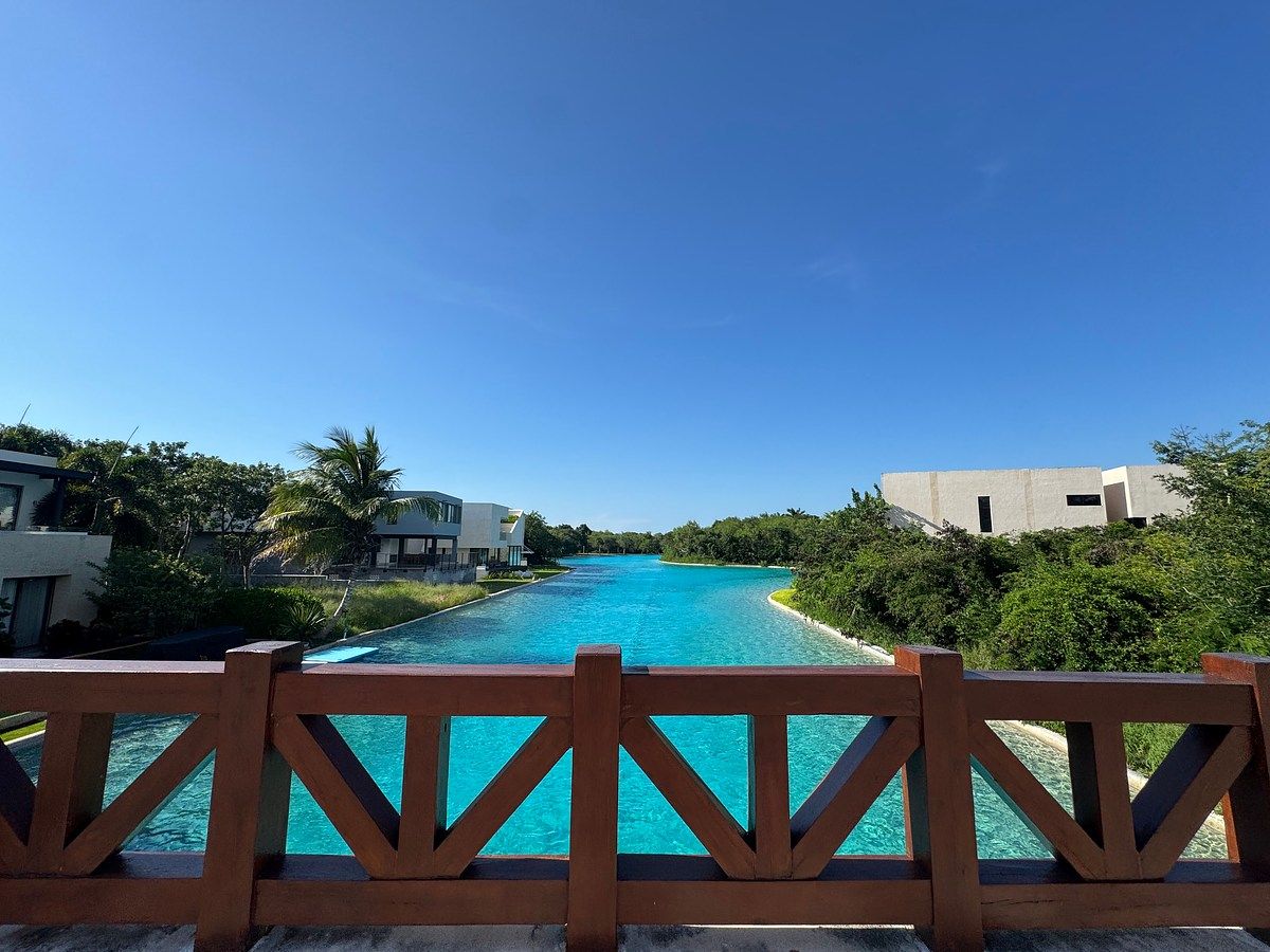 Lote em Yucatán Country Club, Mérida, foto 2 de 7