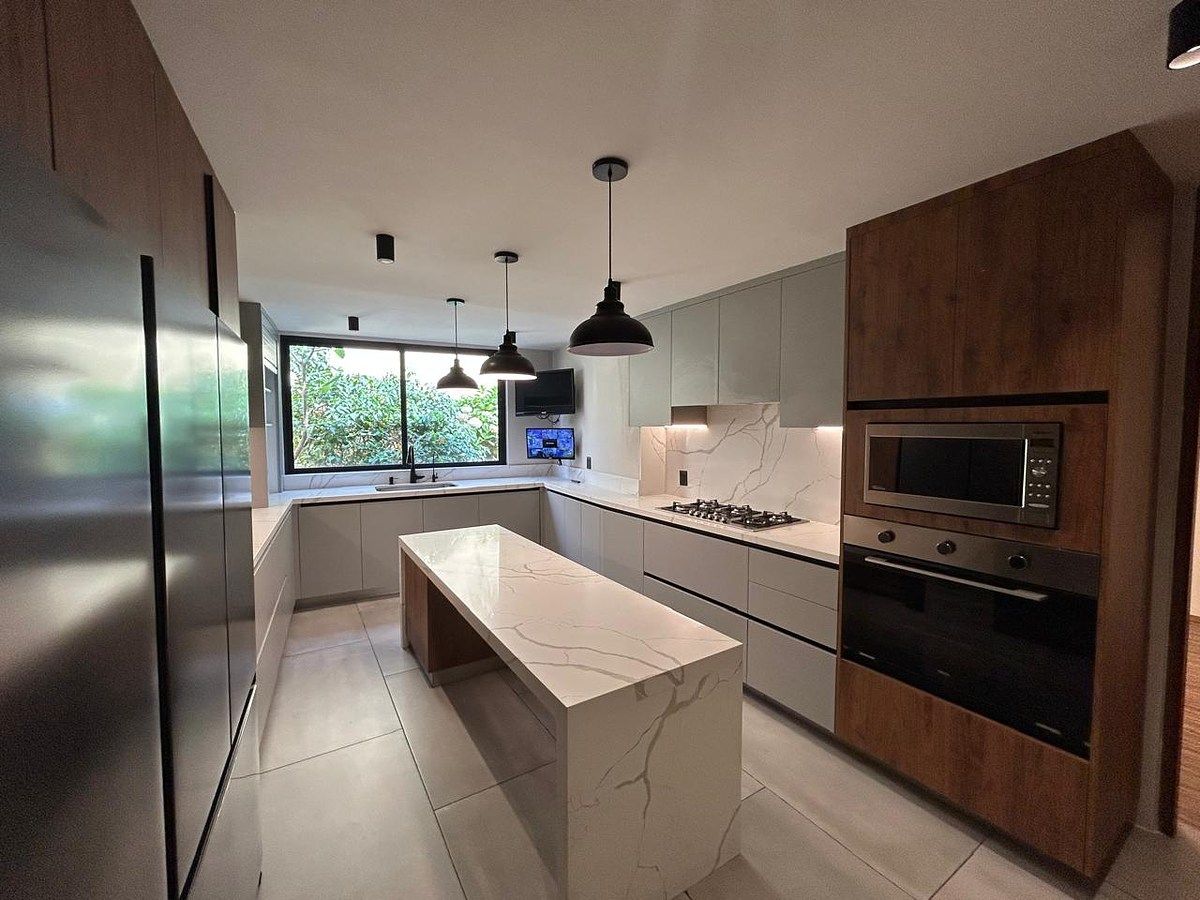 House with Commercial Use in Fuentes del Pedregal, Tlalpan, photo 12 of 41