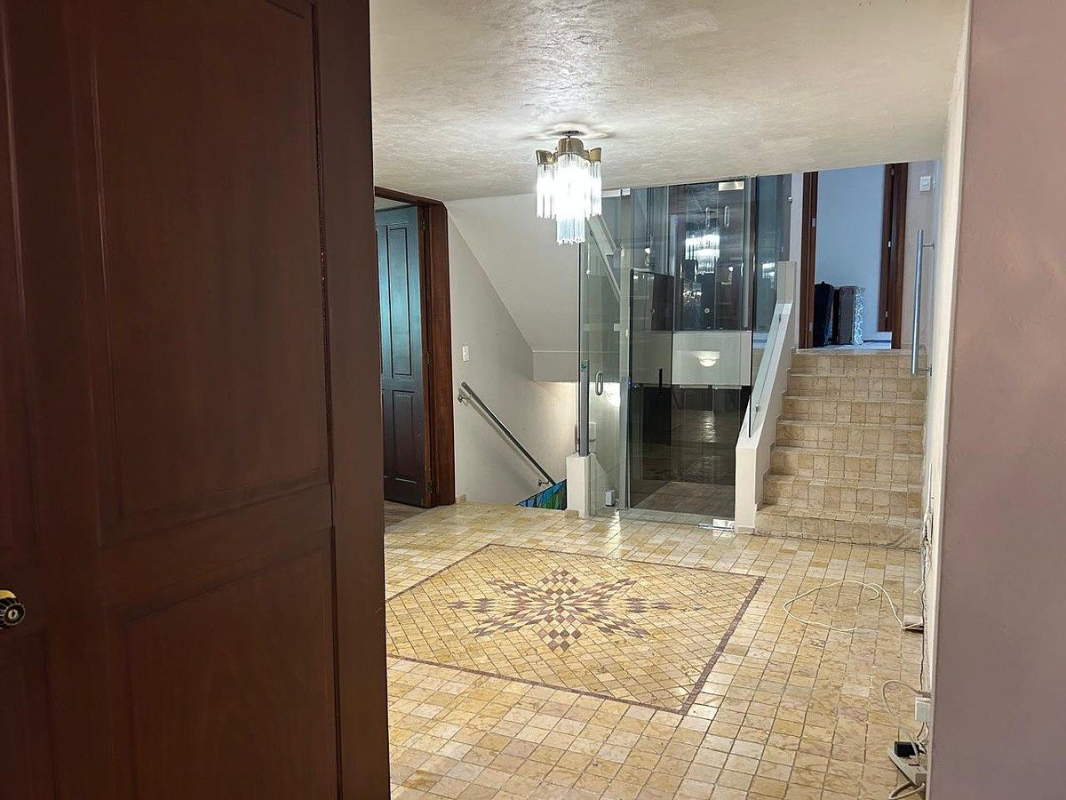 House with Commercial Use in Fuentes del Pedregal, Tlalpan, photo 10 of 41
