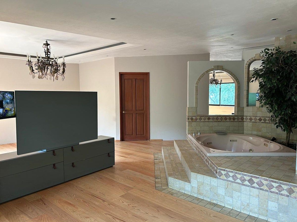 House with Commercial Use in Fuentes del Pedregal, Tlalpan, photo 24 of 41
