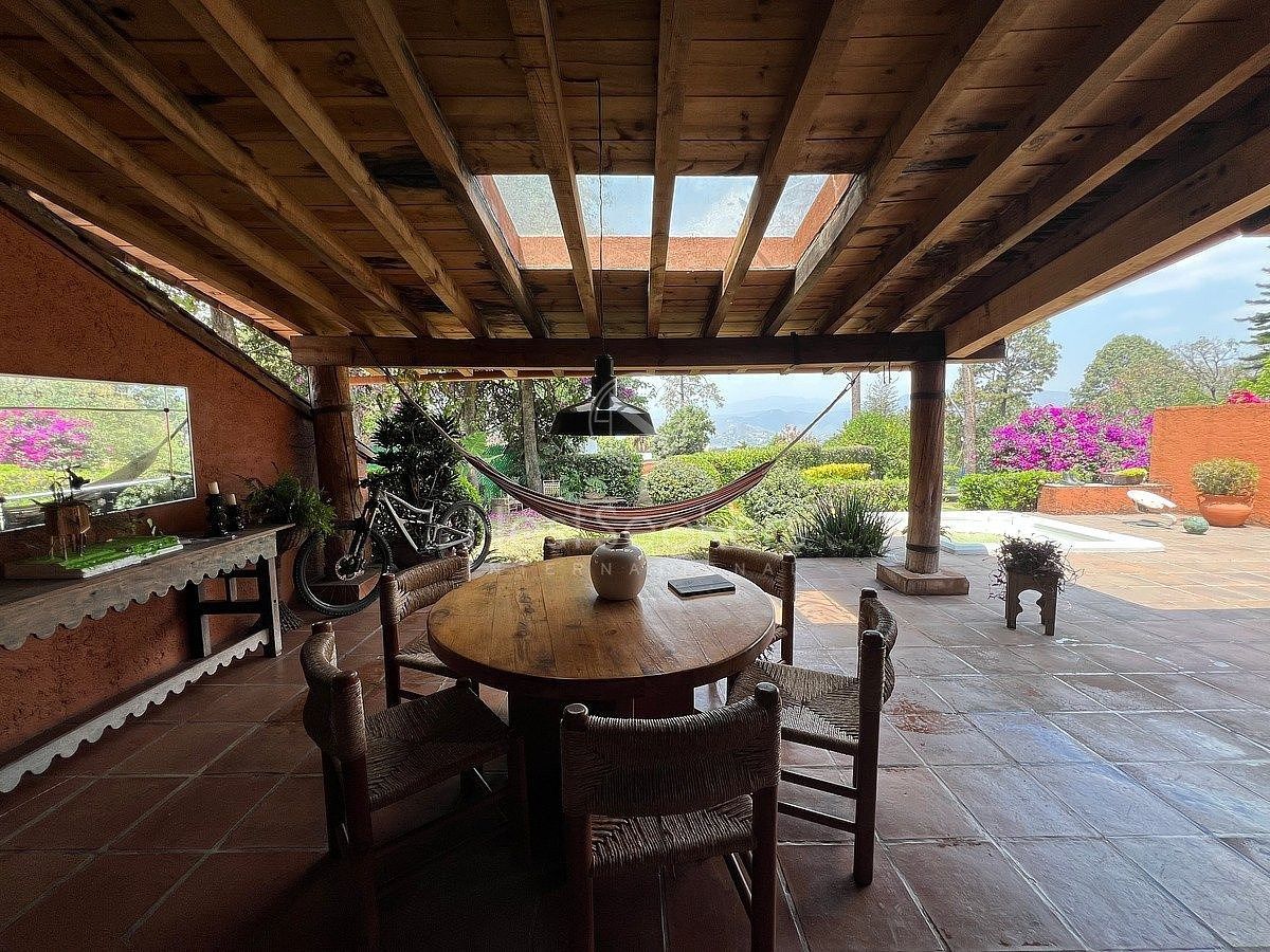 Casa em condomínio fechado em Avándaro, Valle de Bravo, foto 3 de 40