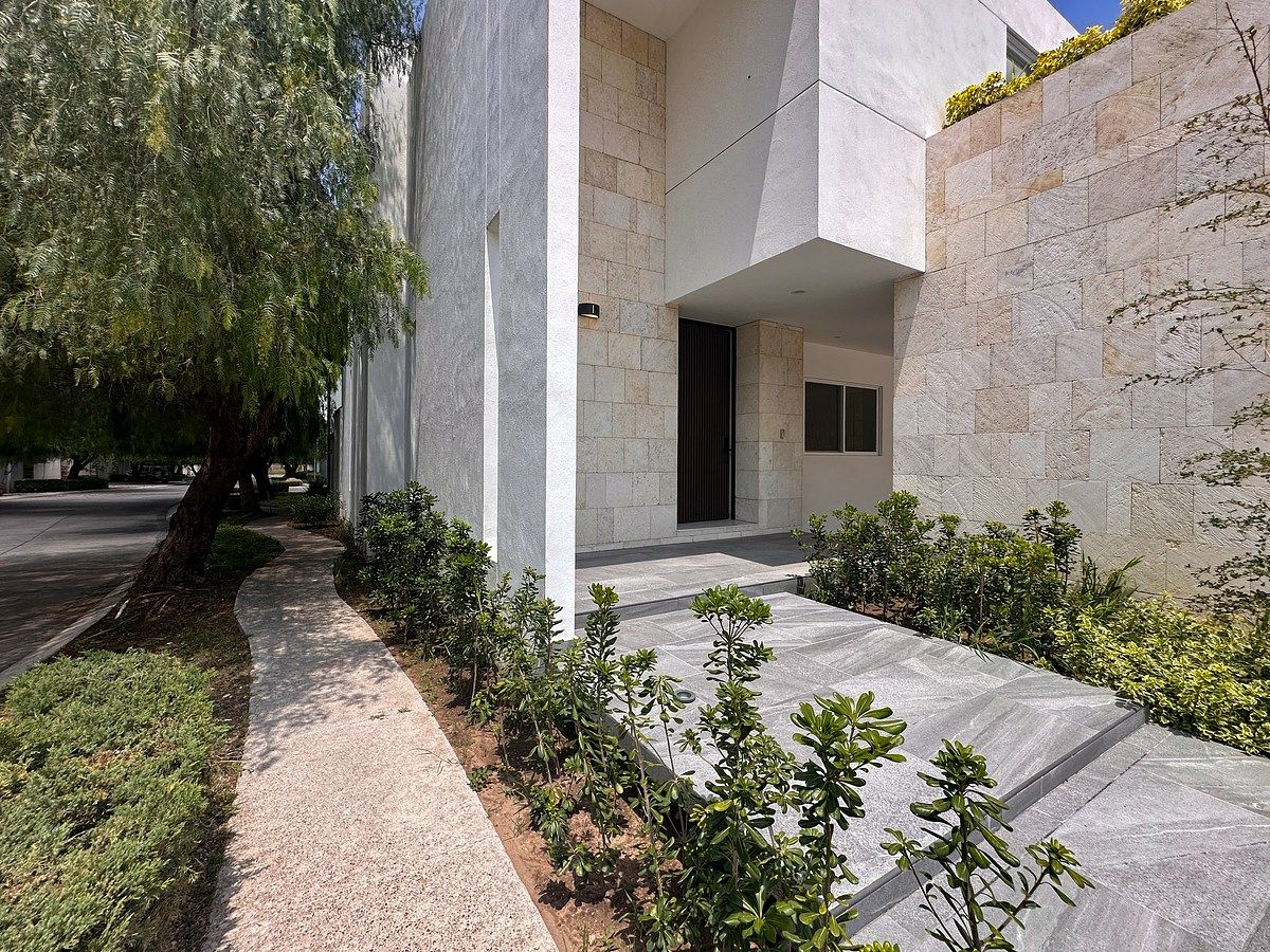 Casa en condominio en St Ángelo Residence, Jesús María, foto 3 de 41
