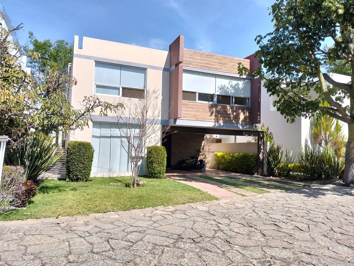 Casa em Valle Real, Zapopan, foto 3 de 29