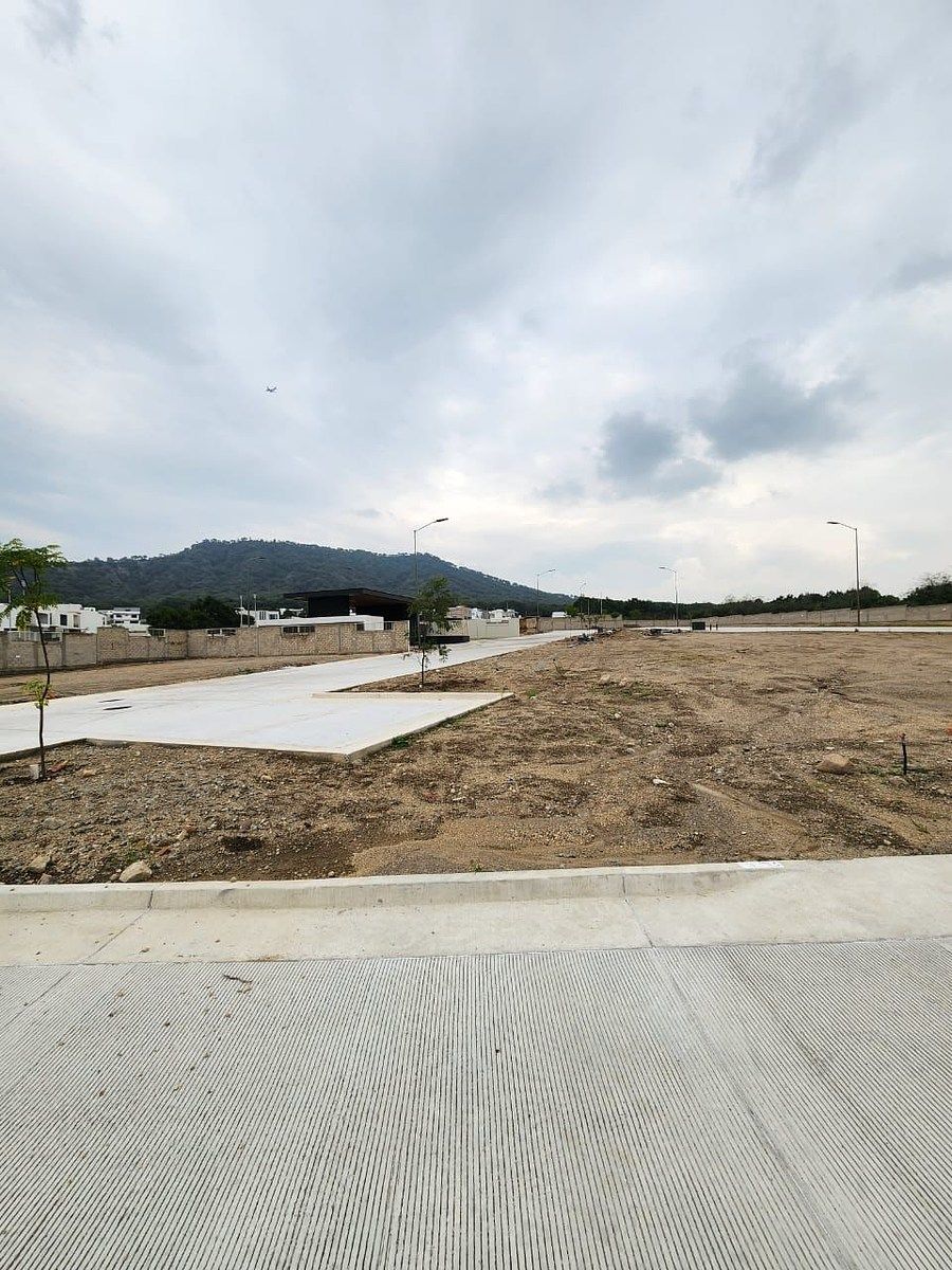 Lote em Los Robles, Zapopan, foto 3 de 11