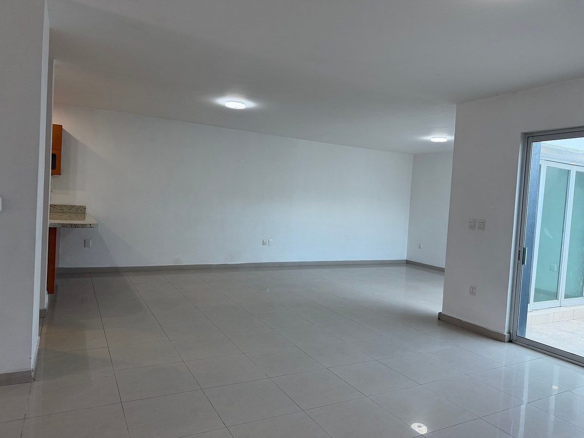 House in Gated Community in Bosques Santa Anita, Tlajomulco de Zúñiga, photo 9 of 29