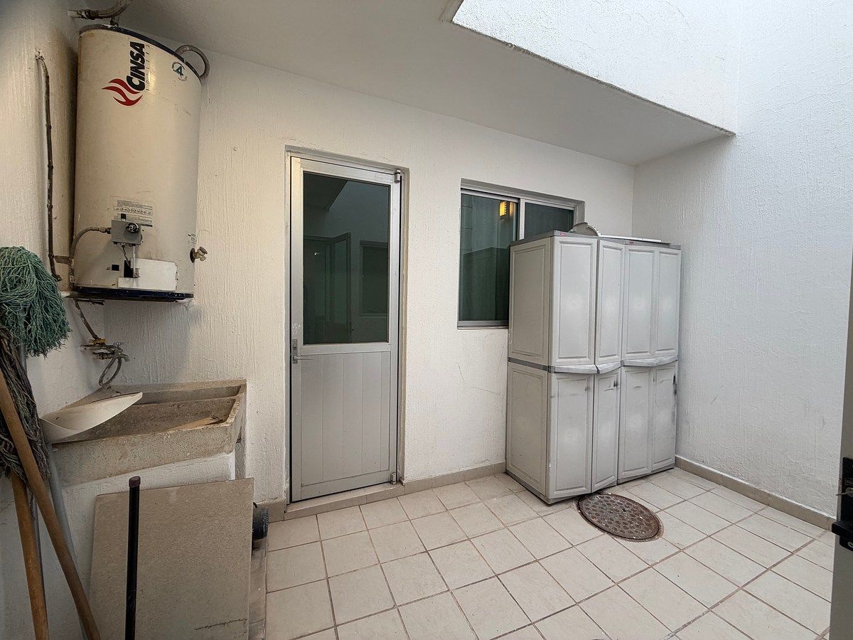 House in Gated Community in Bosques Santa Anita, Tlajomulco de Zúñiga, photo 15 of 29