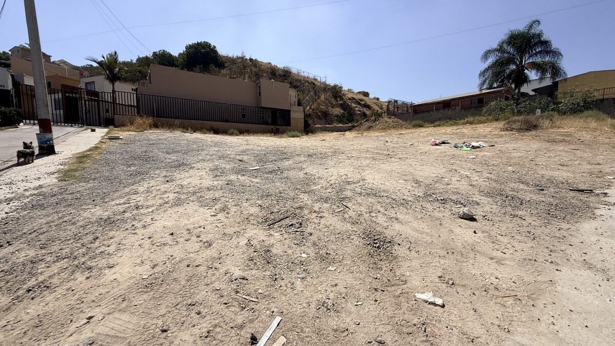 Terreno comercial en Terrazas de La Presa, Tijuana, foto 4 de 4