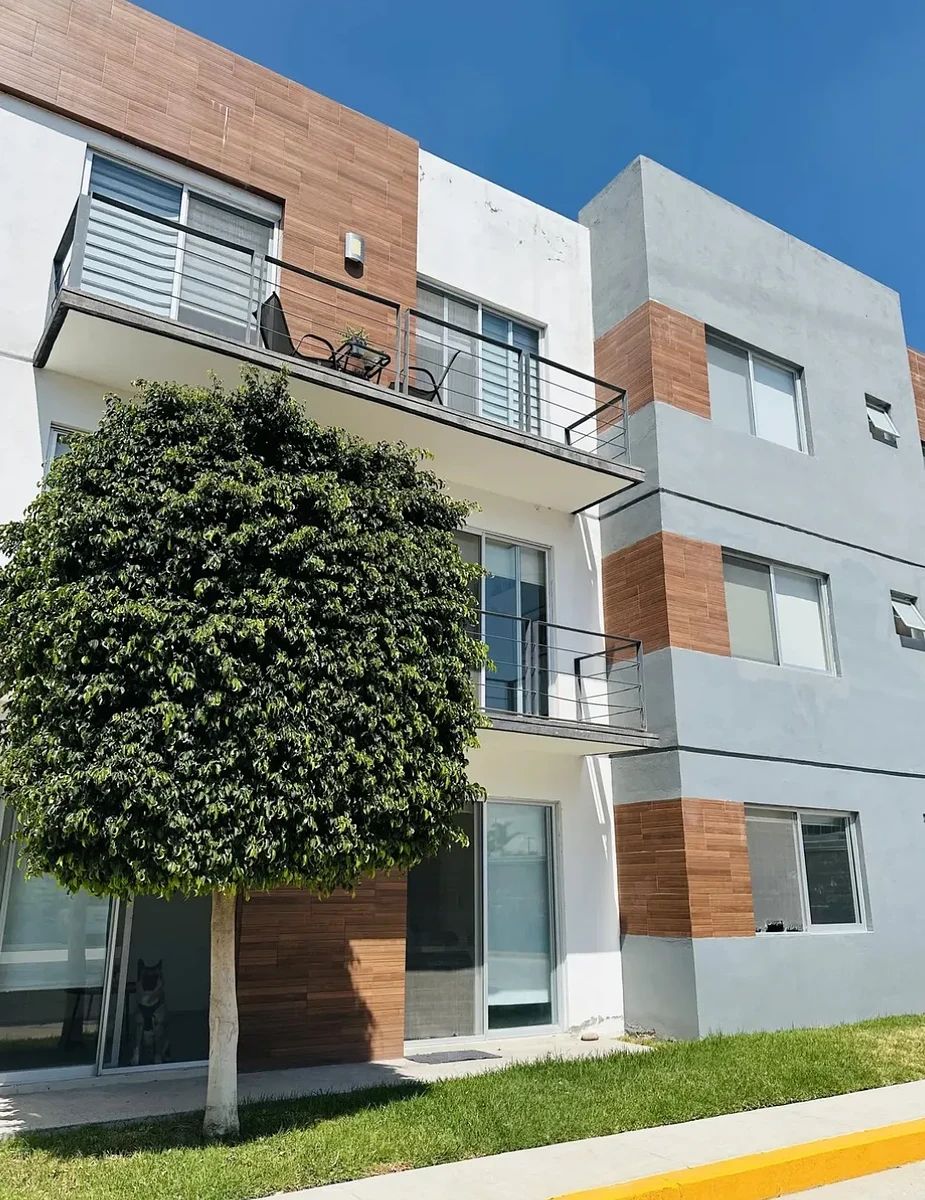 RENT APARTMENT IN MIRASIERRA ON GROUND FLOOR, photo 1 of 11