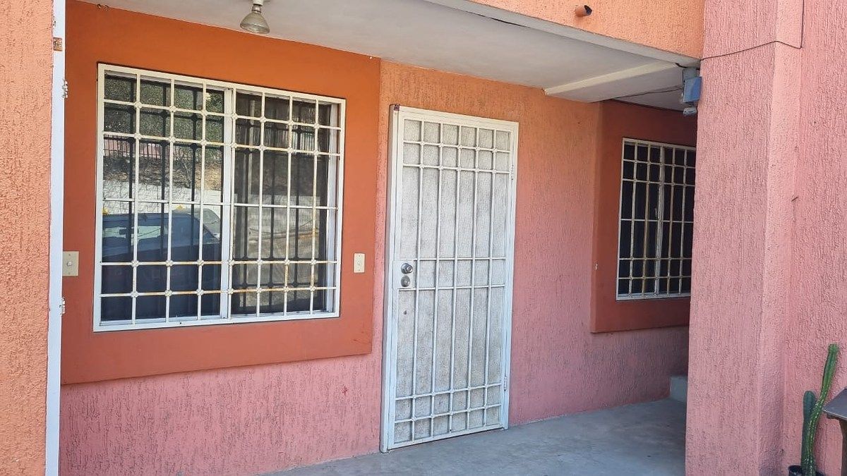 Apartment in Paseos de Guaycura, Tijuana, photo 3 of 12