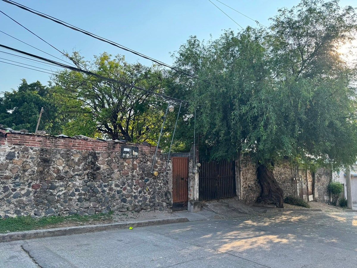 Se VENDE Terreno de 1,600 m² en el Centro de Cuautla  ¡Oportunidad de Inversión!, foto 1 de 25