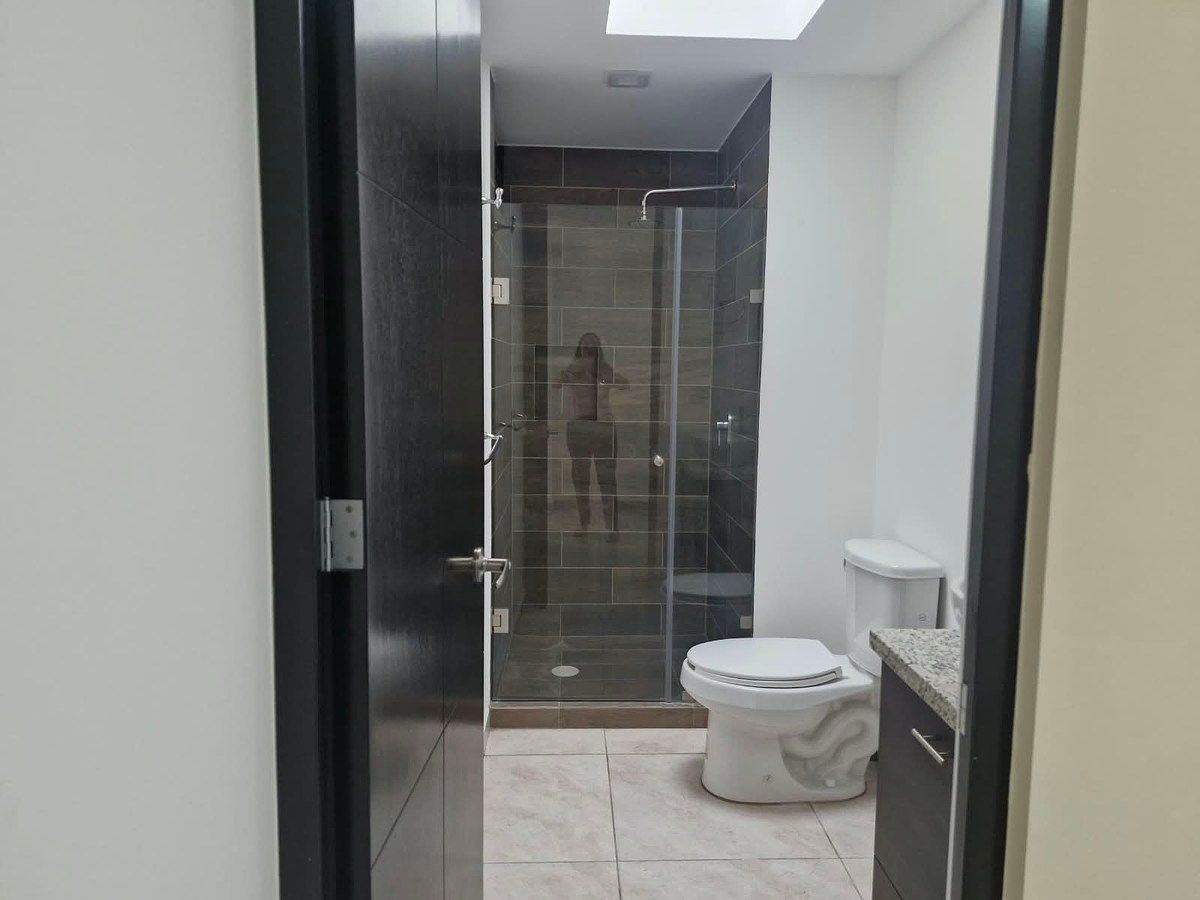 Baño Completo para Recamaras Secundarias, foto 6 de 13