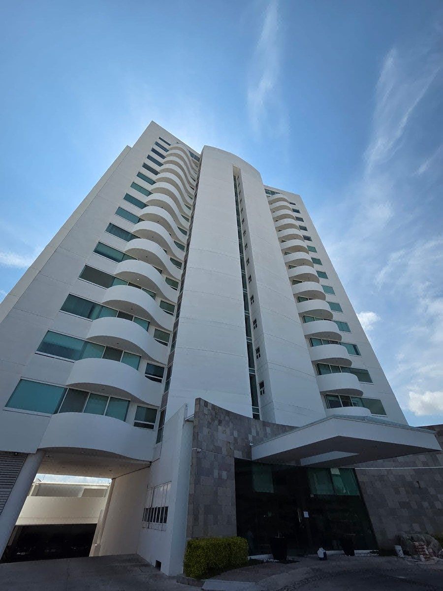 HURBAN VENDE departamento en Campestre Santa María, Aguascalientes.