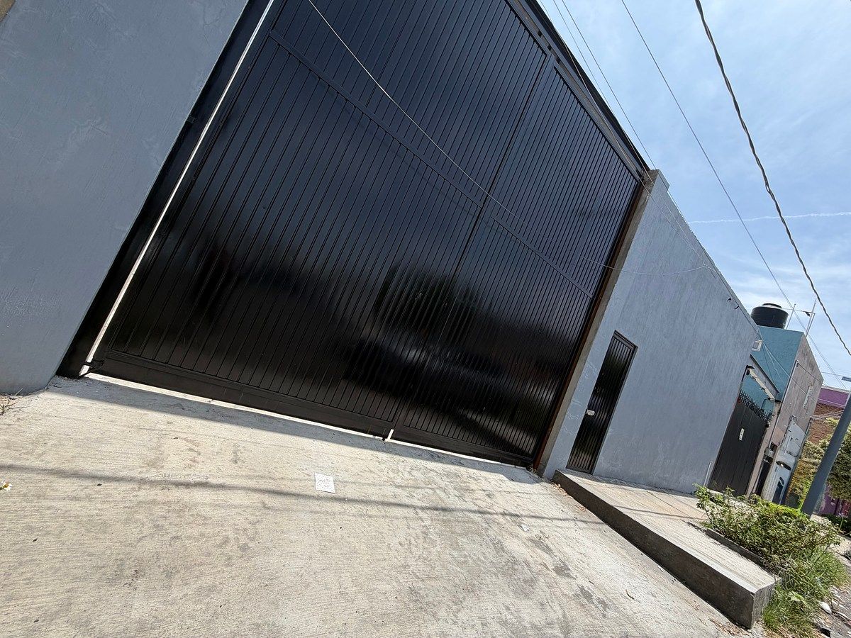 BODEGA COMERCIAL EN RENTA 500 m² BELISARIO DOMÍNGUEZ, foto 1 de 7