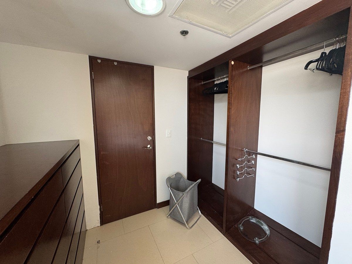 Apartment in Jardines del Paseo, Monterrey, photo 9 of 16