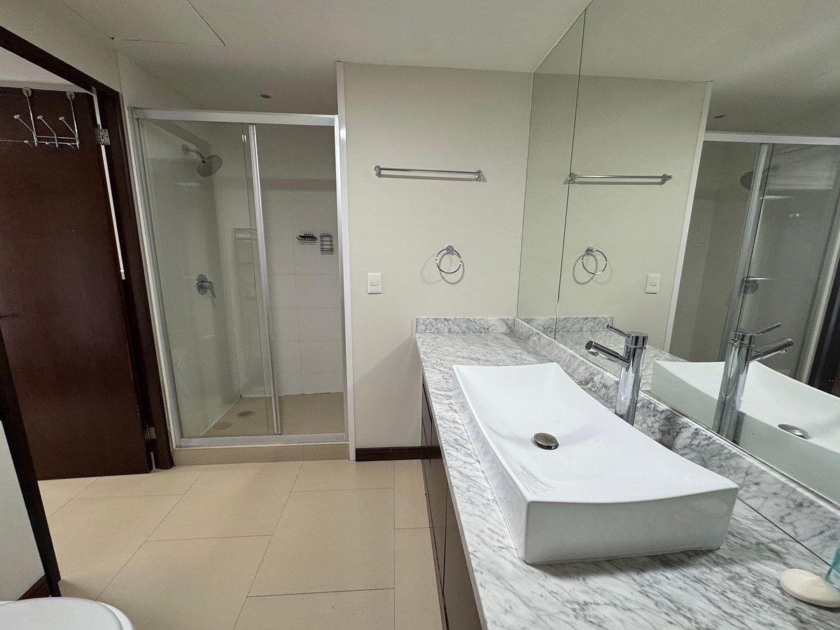 Apartment in Jardines del Paseo, Monterrey, photo 10 of 16