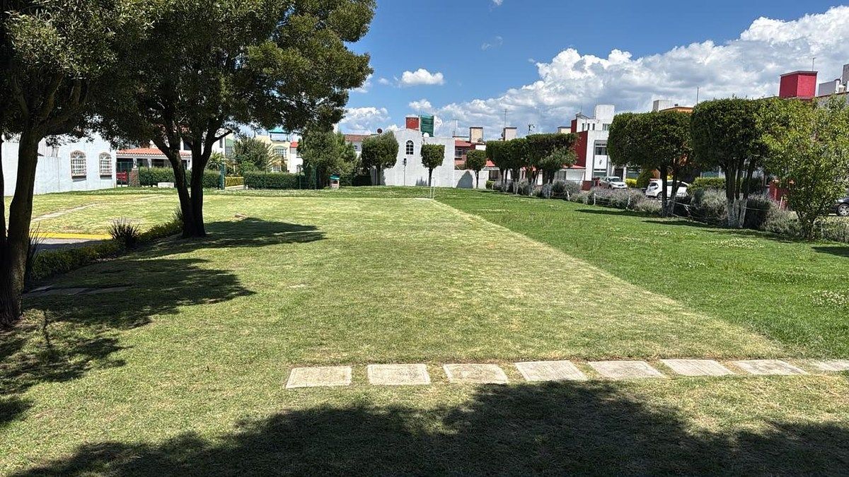 Casa en condominio en San Mateo Otzacatipan, Toluca, foto 2 de 10