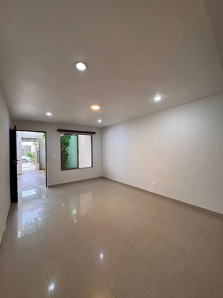 Casa em Los Pinos, Mérida, foto 19 de 27