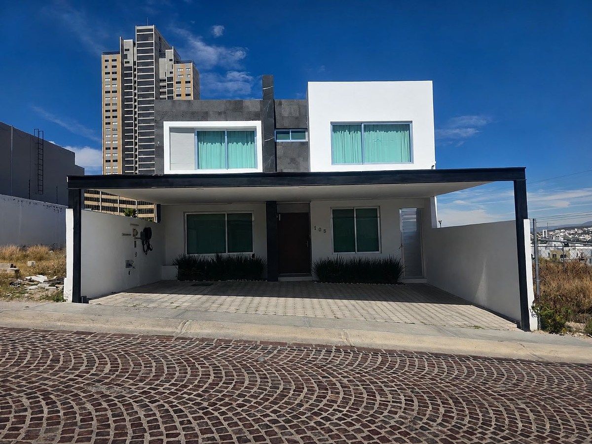 CASA À VENDA | CUMBRES DE LAGO JURIQUILLA, foto 1 de 16