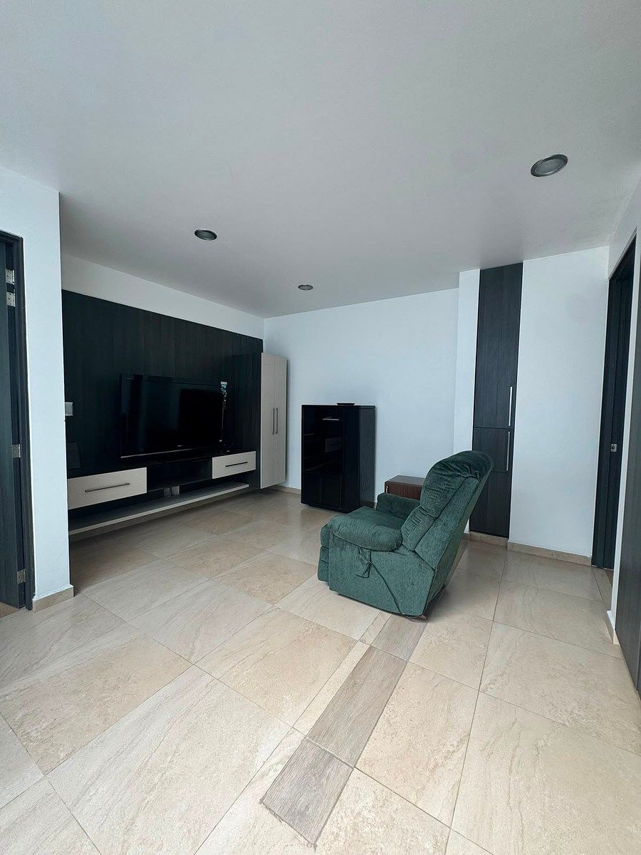 Casa em Cumbres del Lago, Querétaro, foto 14 de 16