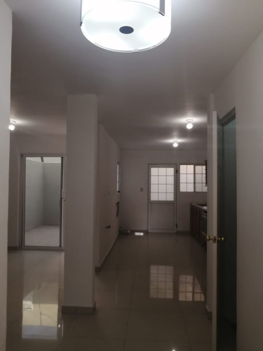 Casa en Puerta del Norte Fraccionamiento Residencial, General Escobedo, foto 4 de 15