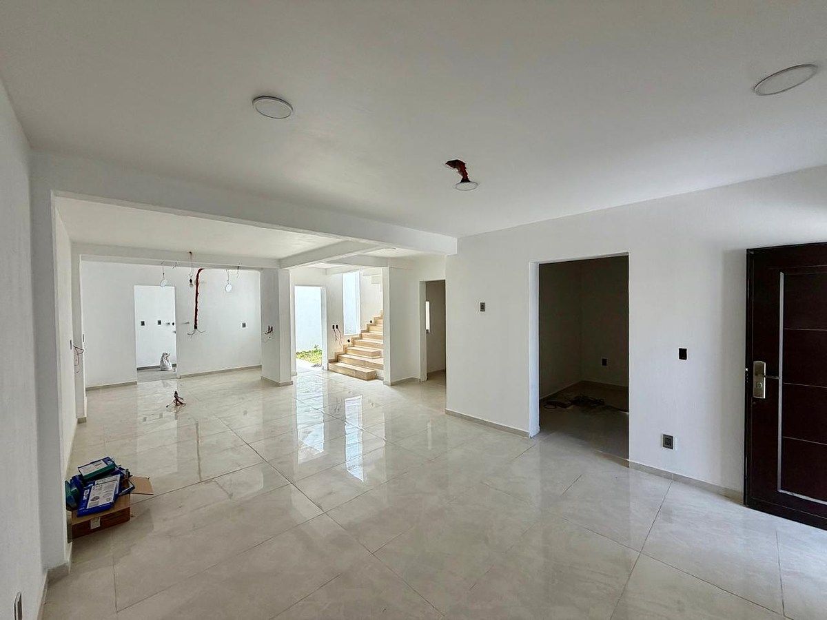 Casa en Jardines Alcalde, Guadalajara, foto 4 de 26