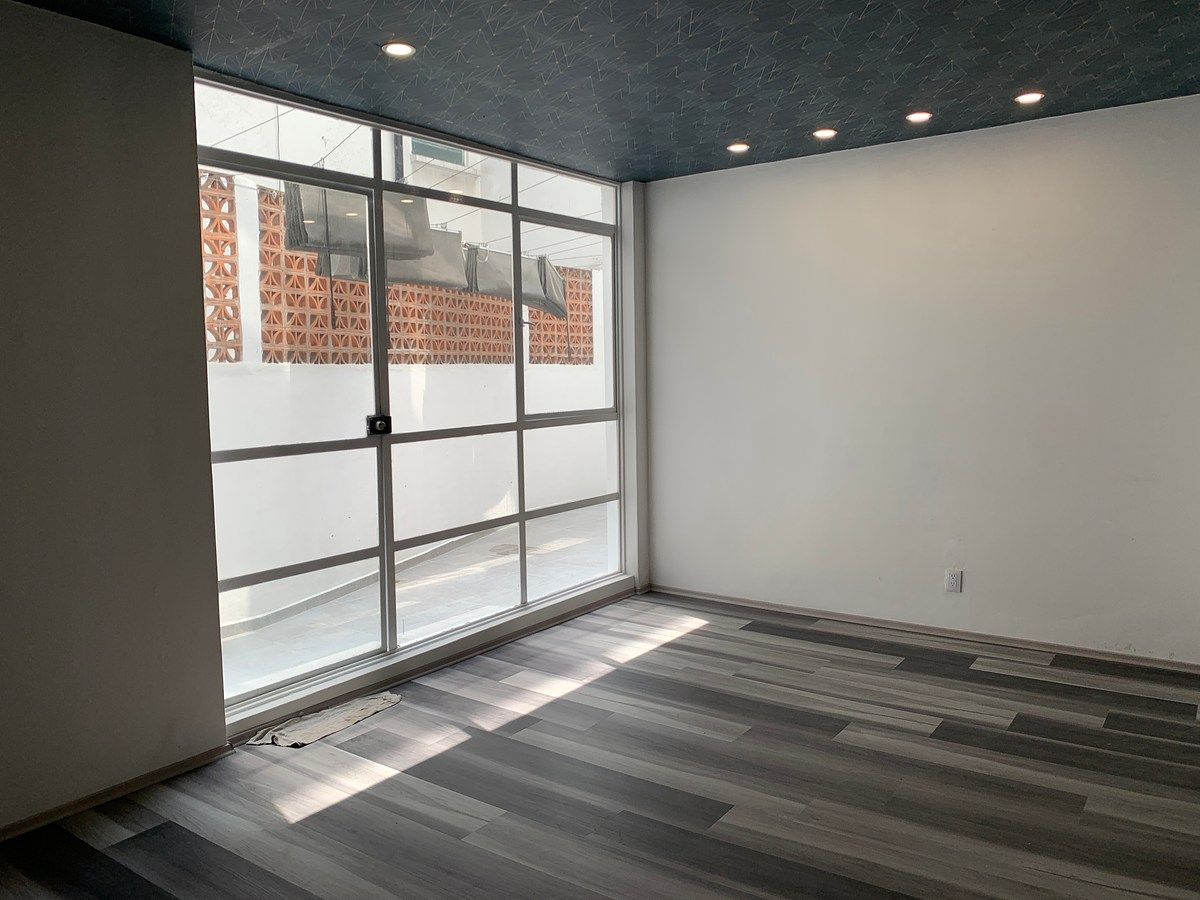 Apartamento Rio Rhin a uma quadra da Reforma, tudo a uma curta distância a pé, foto 1 de 19