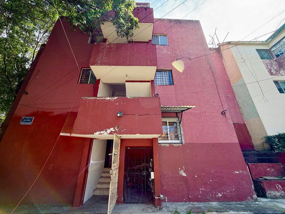Departamento En Planta Baja En Venta En Col. Jardines Del Sur, Guadalajara, foto 1 de 21