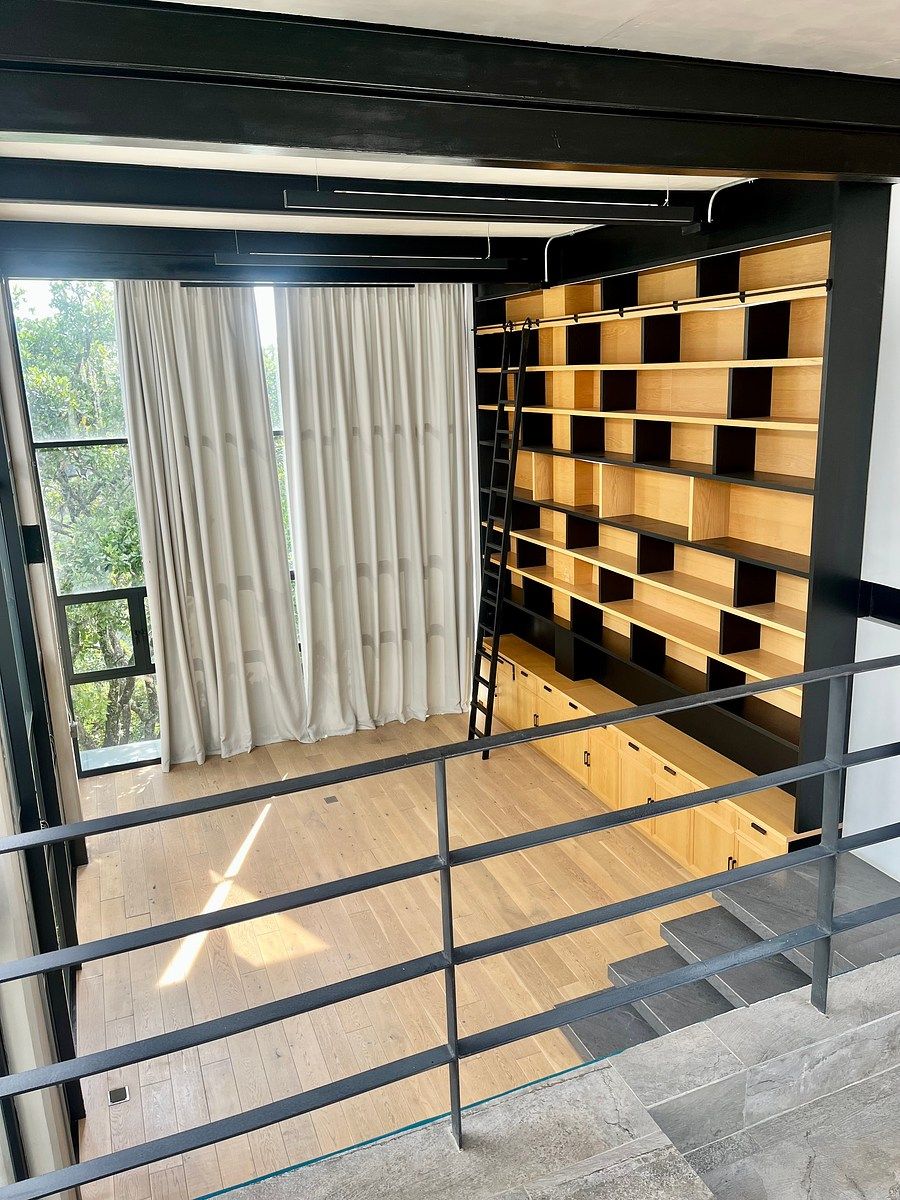 Incredible House for Sale in Bosque Real, photo 1 of 41