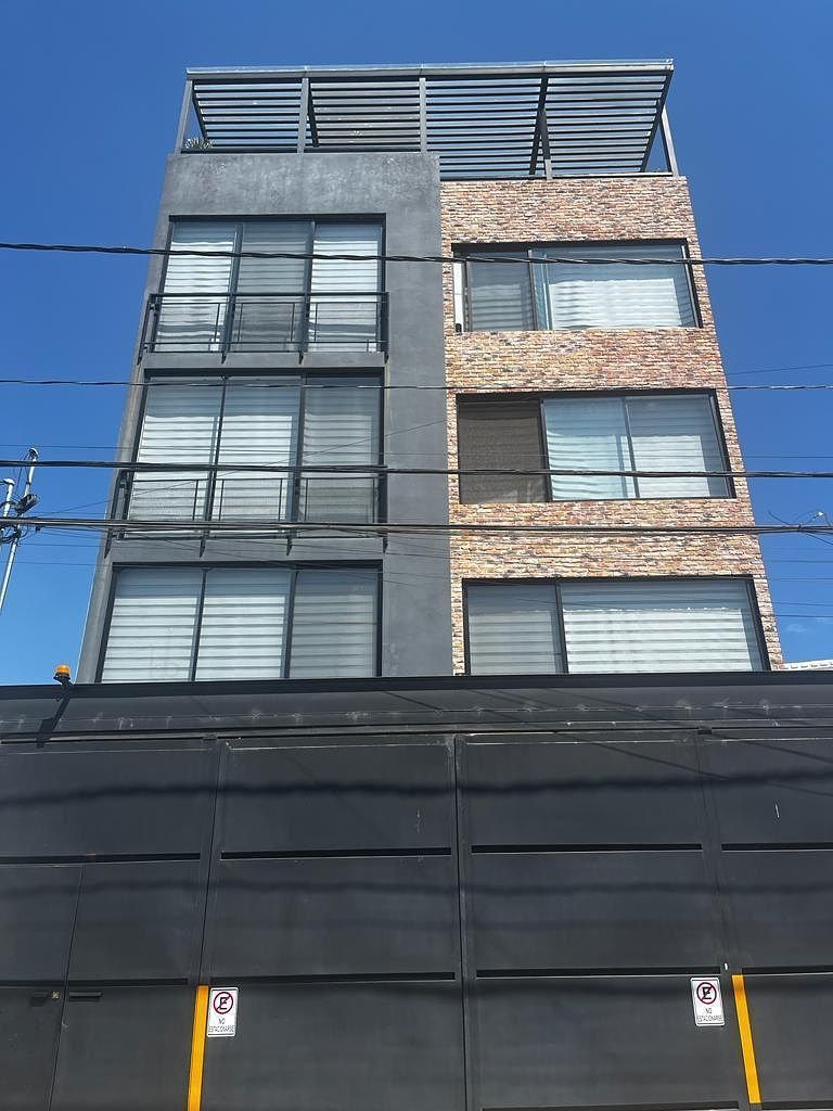 LOFT FOR RENT IN PANORAMA, photo 1 of 9