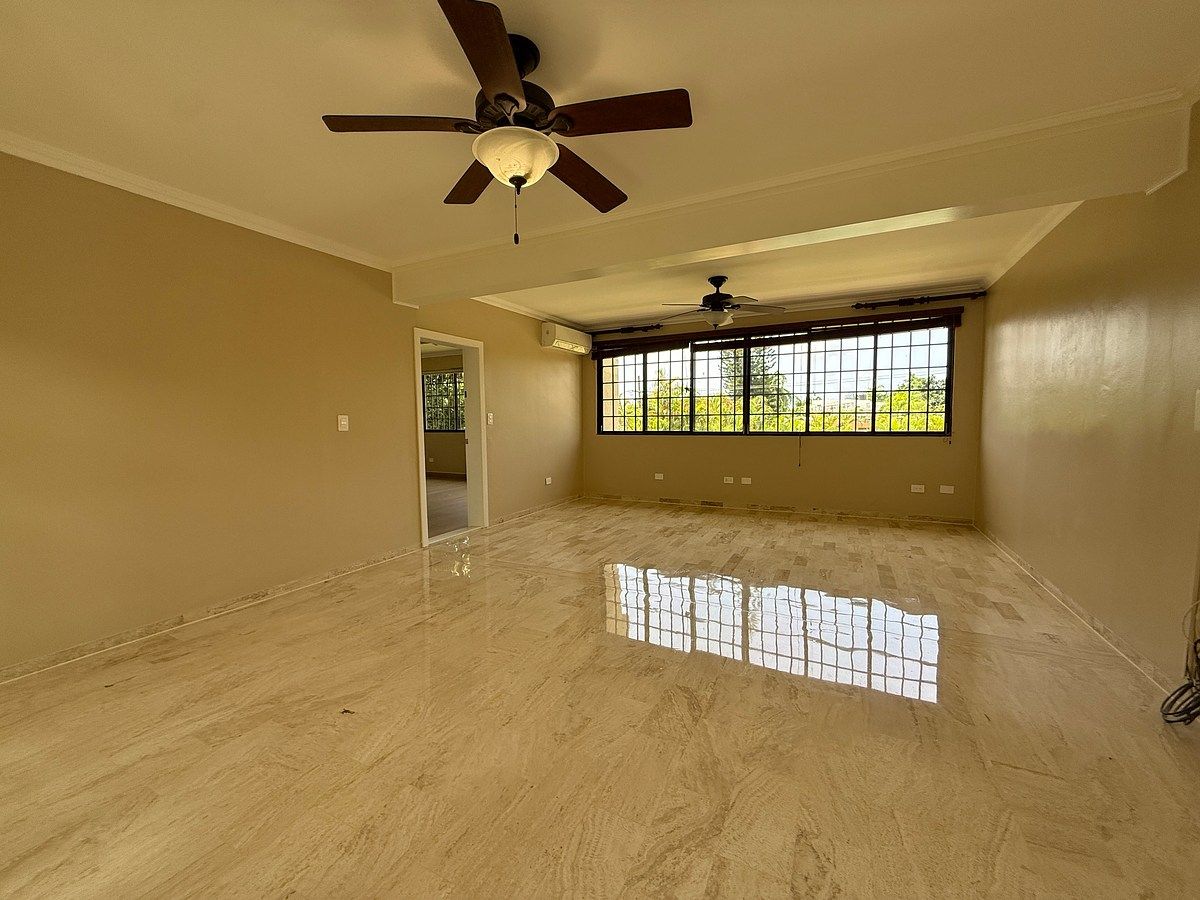 Casa en Los Cacicazgos, Santo Domingo Centro (Distrito Nacional), foto 11 de 39