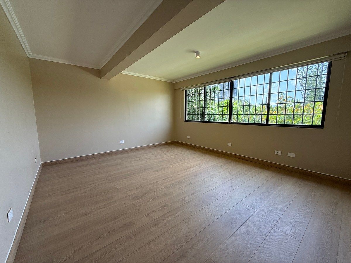 Casa en Los Cacicazgos, Santo Domingo Centro (Distrito Nacional), foto 18 de 39