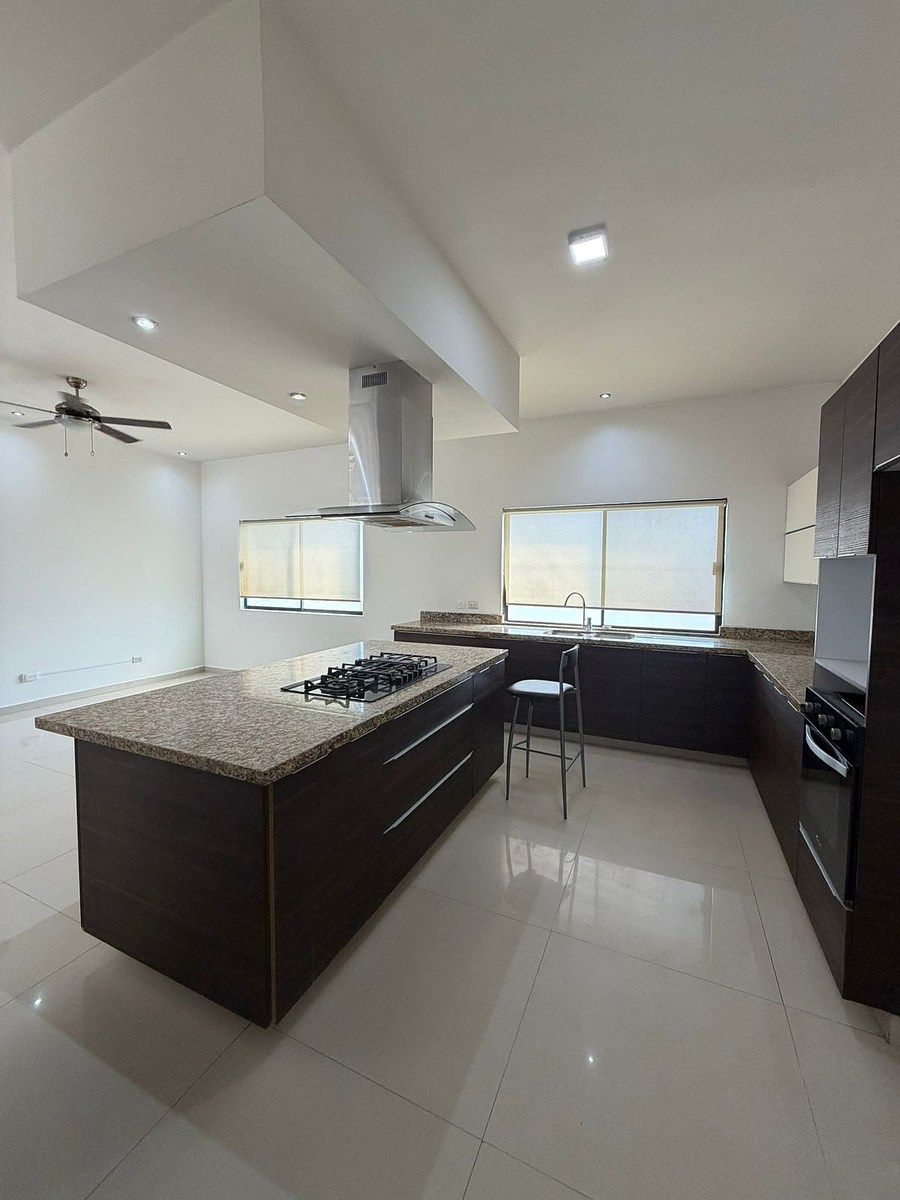 Casa en Cumbres Elite, Monterrey, foto 4 de 28
