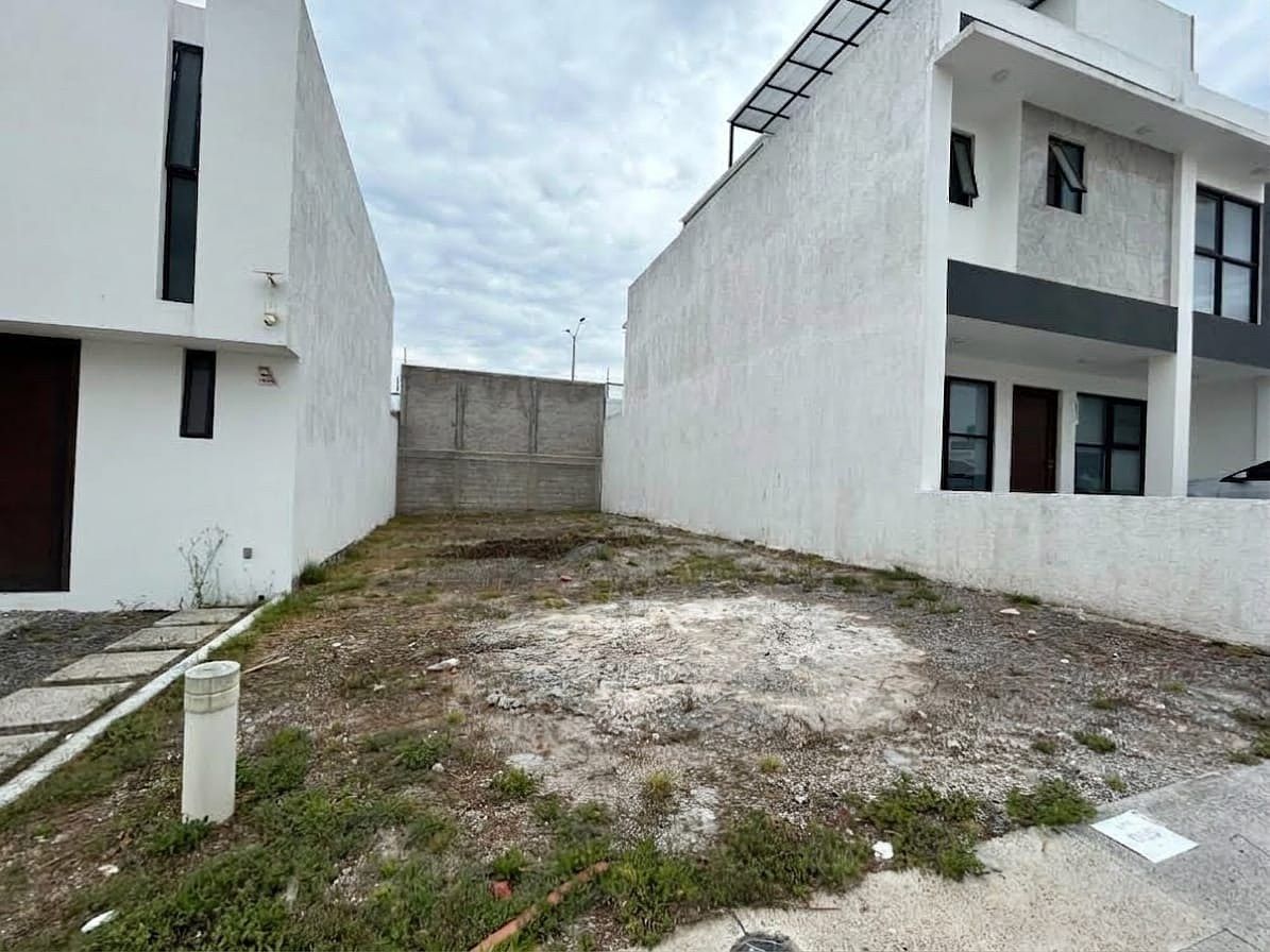 Lote em Capital Sur, El Marqués, foto 2 de 8