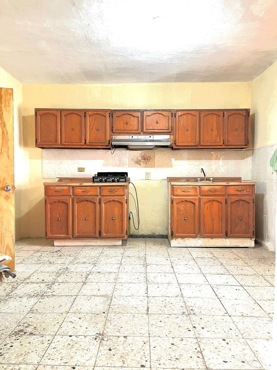 House in Carmen Romano de Lopez Portillo (fomerrey 27), San Nicolás de los Garza, photo 4 of 8