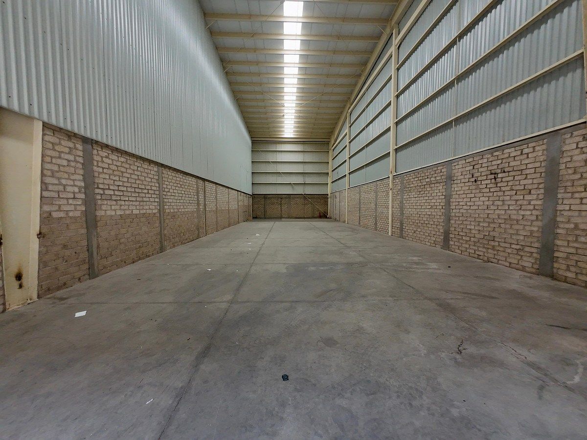 Prédio industrial em San Juan de Ocotan, Zapopan, foto 2 de 10
