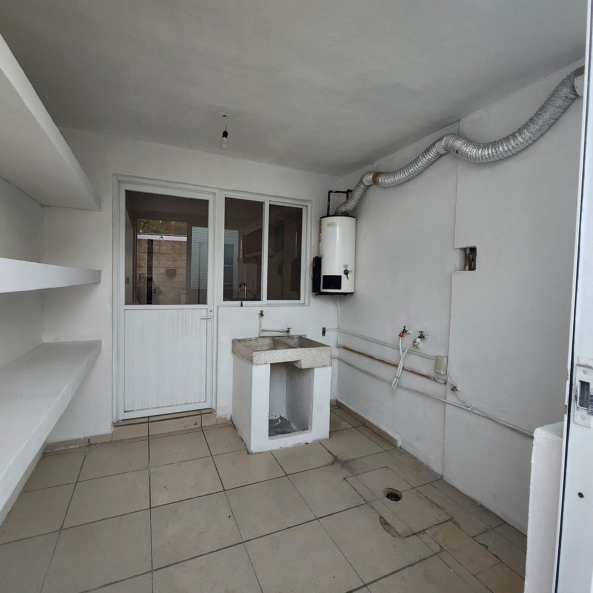 Casa en Los Carcamos, León, foto 10 de 11