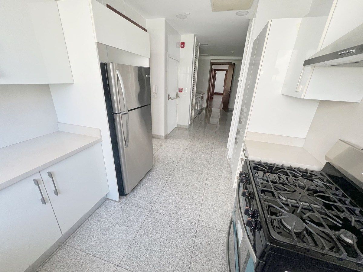 Apartamento en Los Cacicazgos, Santo Domingo Centro (Distrito Nacional), foto 15 de 32