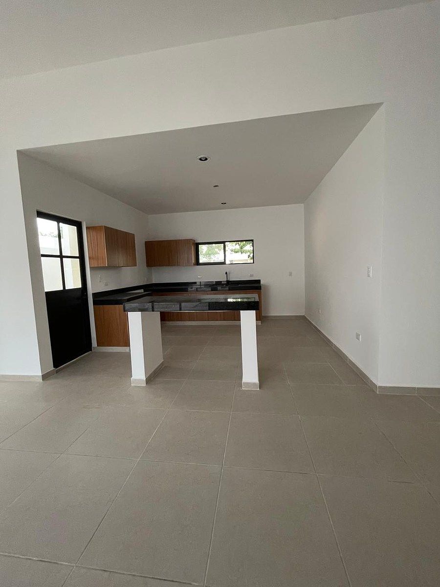 Casa em Conkal, Conkal, foto 3 de 15