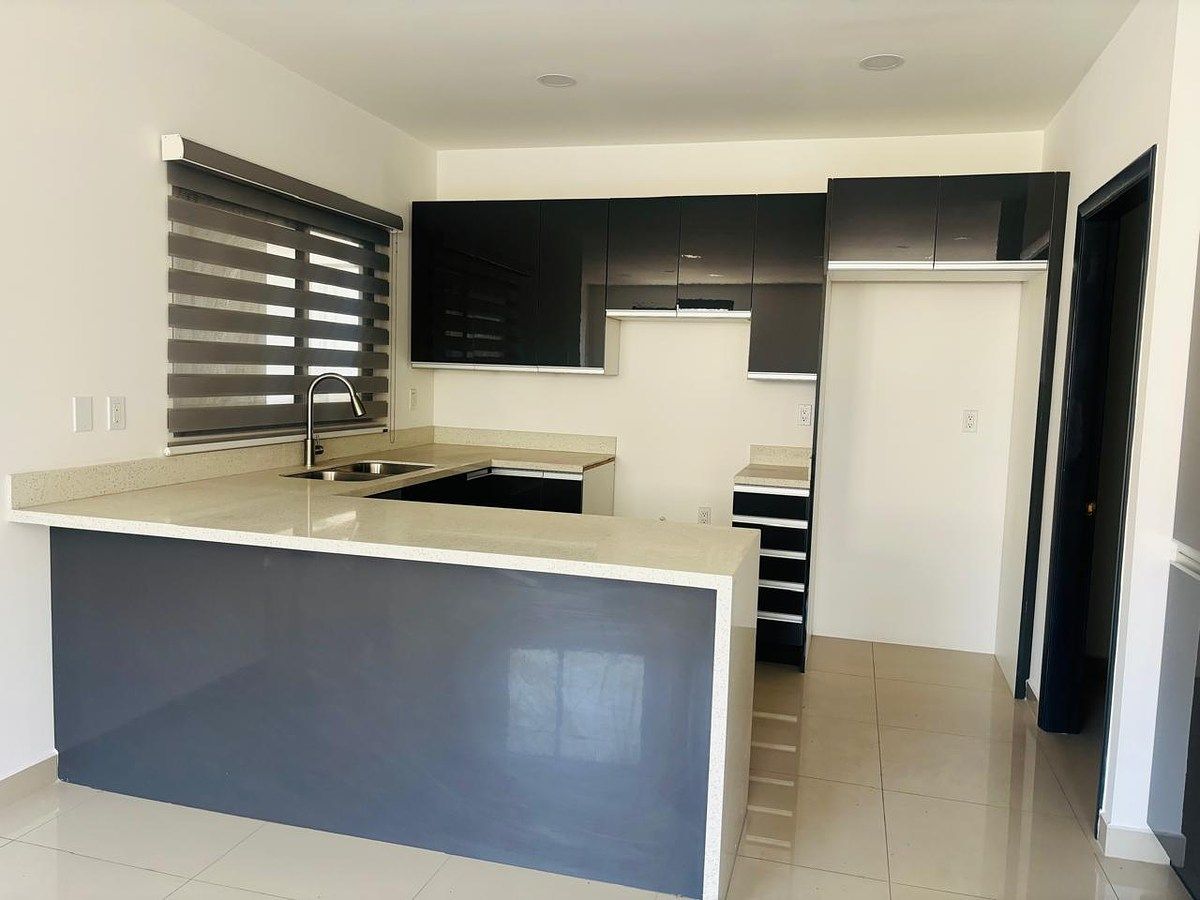 House in Gated Community in 20 de Noviembre, Tijuana, photo 6 of 23