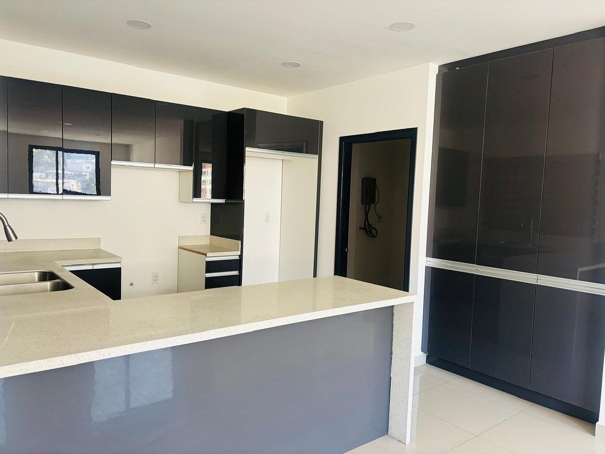 House in Gated Community in 20 de Noviembre, Tijuana, photo 2 of 23