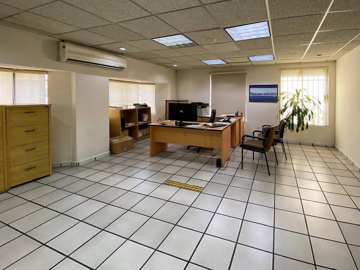 Local comercial en Pueblo Nuevo, La Paz, foto 9 de 35
