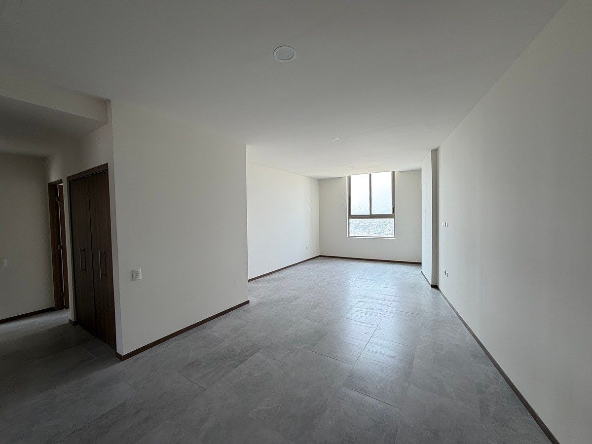 VENDA DE APARTAMENTO EM SANTA MARIA, foto 1 de 15