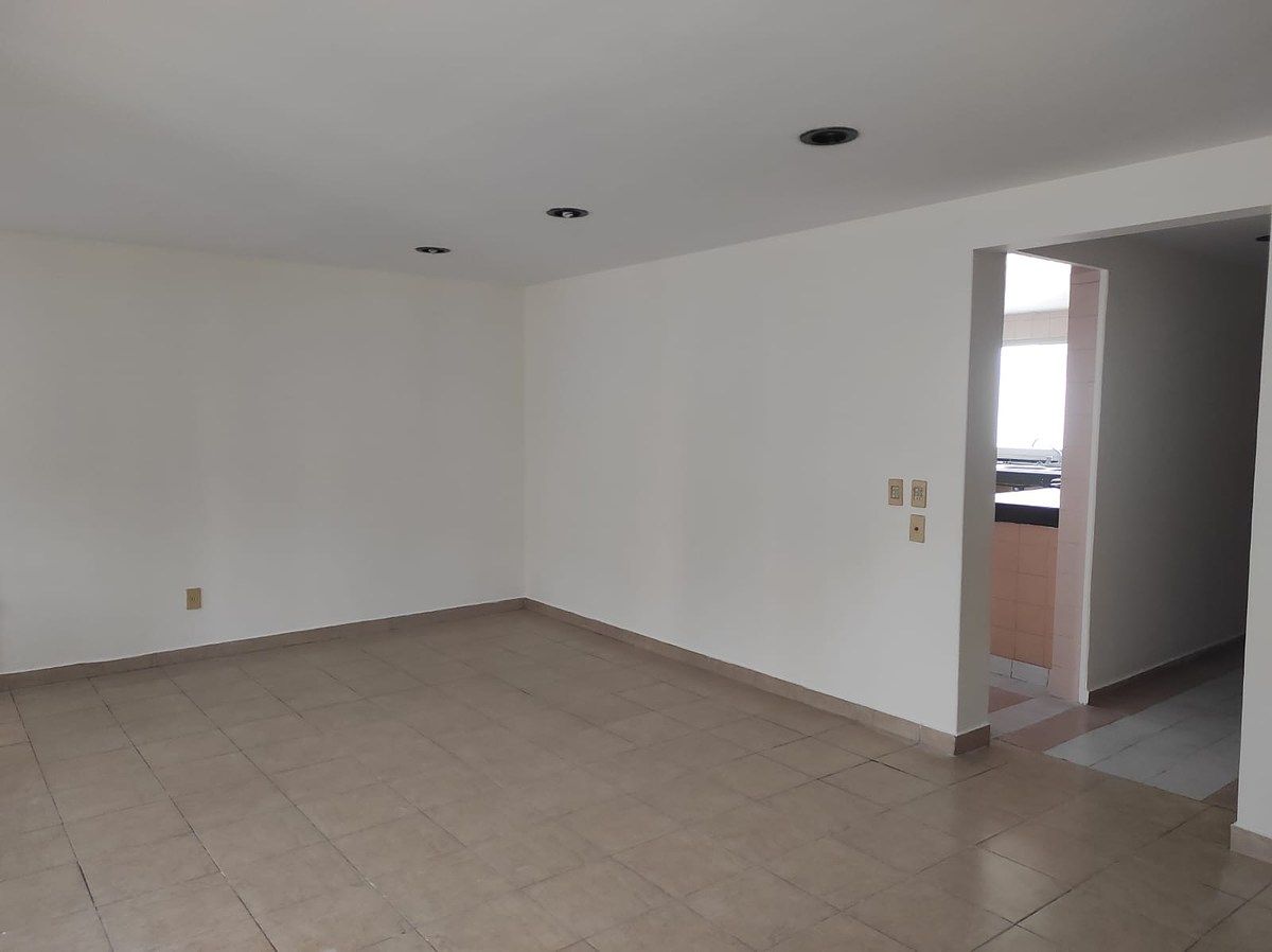 House in Tablas de San Agustín, Gustavo A. Madero, photo 7 of 11