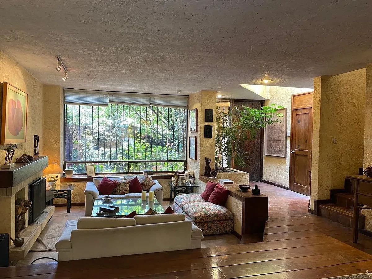Casa à Venda em Lomas de las Palmas, foto 1 de 25
