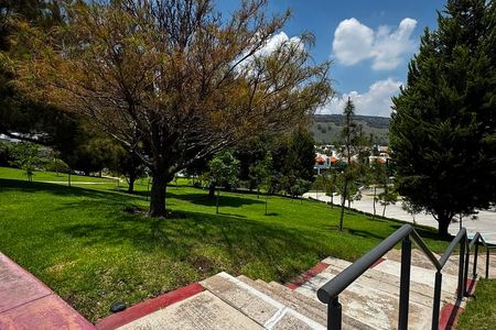 VENTA CASA BOSQUES SANTA ANITA