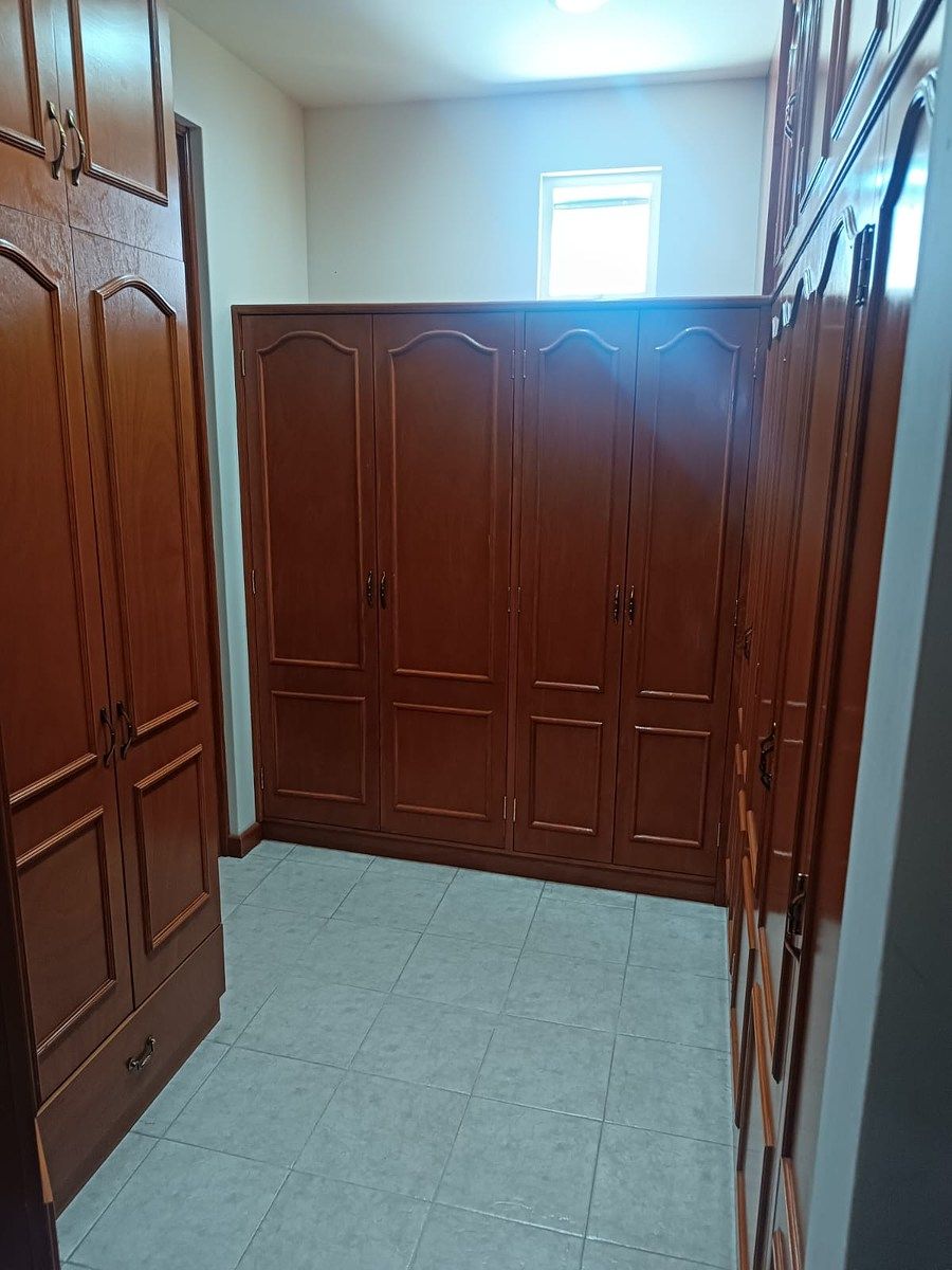 Vestidor, photo 11 of 14