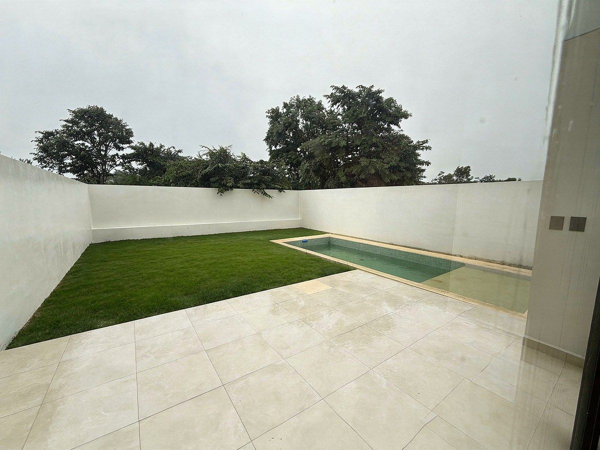 Casa en Conkal, Conkal, foto 2 de 26