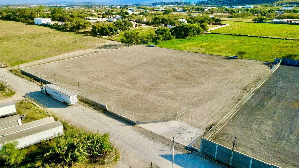 TERRENO INDUSTRIAL EN RENTA-10,000 M2-$100,000, foto 1 de 4