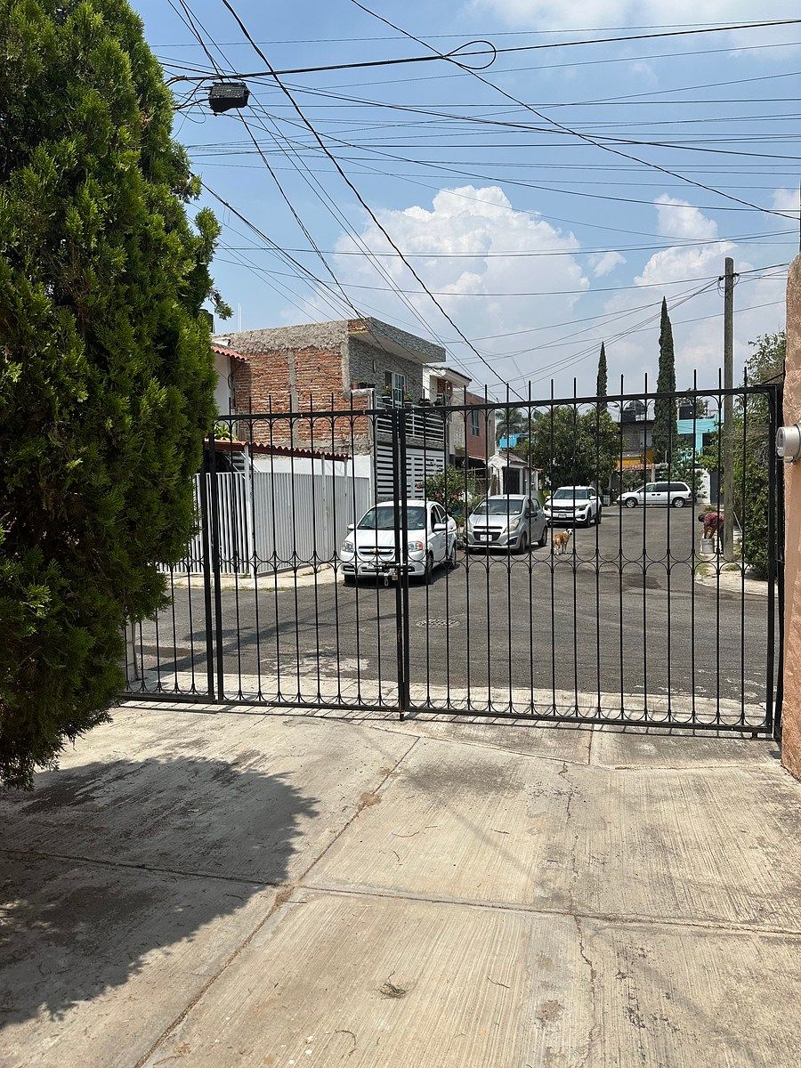 Vista desde el  interior a la calle, foto 4 de 8