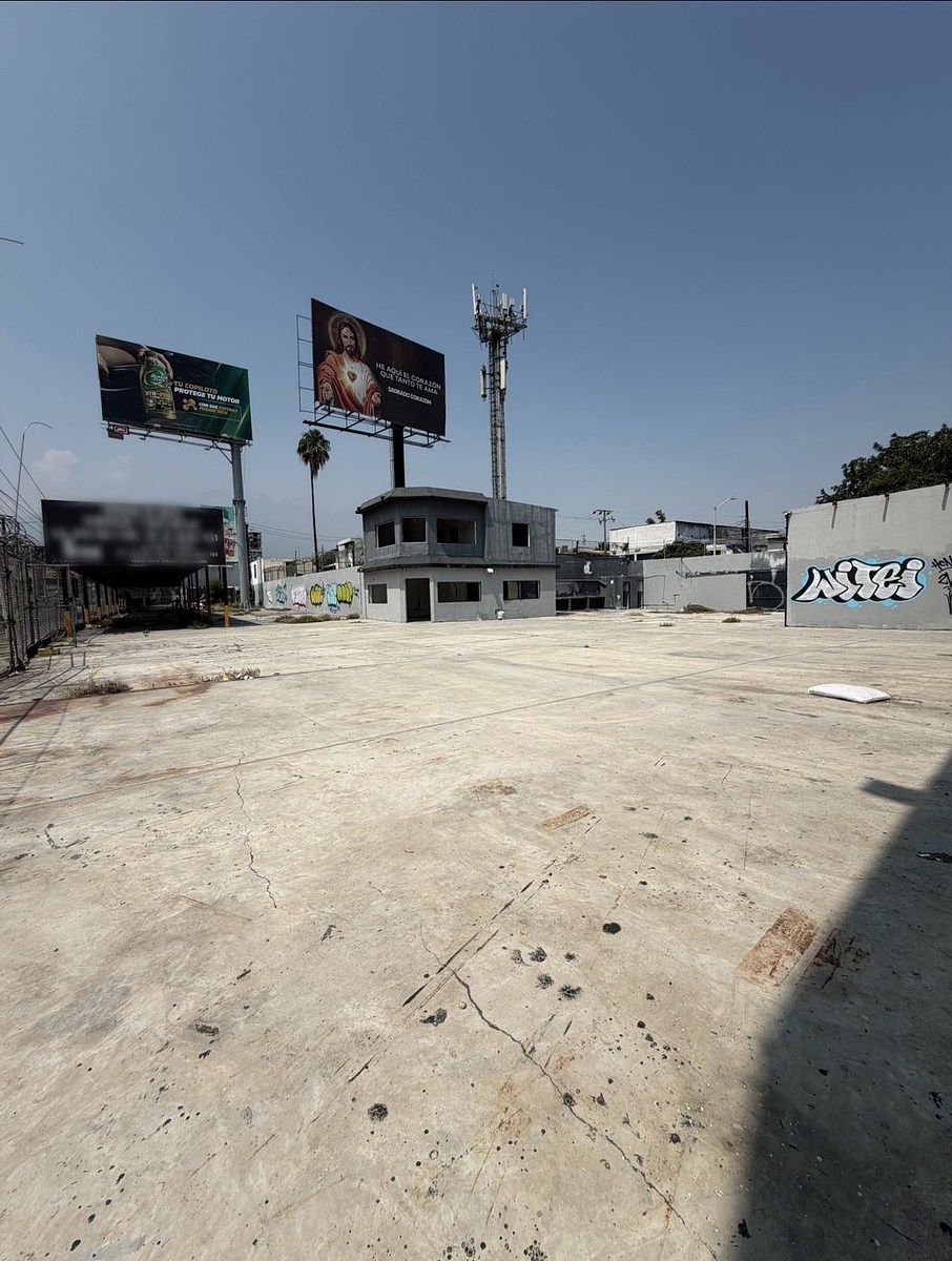TERRENO COMERCIAL EN VENTA, AV. CENTRAL MONTERREY, foto 1 de 5